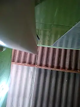 Snapshot of Negrofuerte2 chatting on 03-18-25, 03:42 Negrofuerte2 online show from 03-18-25, 03:42