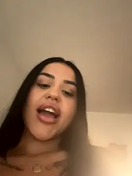 Snapshot of milabigassxoxo chatting on 09-09-25, 10:59 milabigassxoxo online show from 09-09-25, 10:59