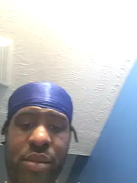 Blac bunny online show from 12-02-25, 01:39