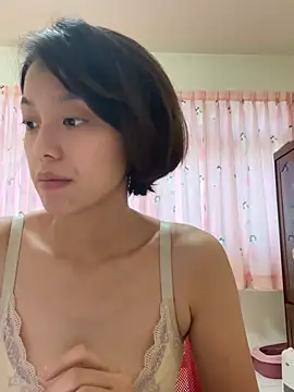 Snapshot of ladypaggy chatting on 02-11-26, 05:23 ladypaggy online show from 02-11-26, 05:23