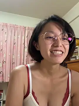 Snapshot of ladypaggy chatting on 03-20-26, 03:50 ladypaggy online show from 03-20-26, 03:50