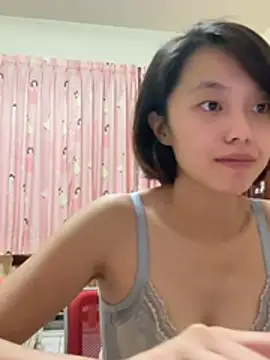 Snapshot of ladypaggy chatting on 03-31-26, 04:51 ladypaggy online show from 03-31-26, 04:51