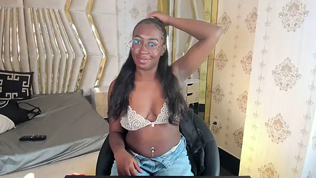 Qeen blackk online show from 02-11-26, 08:36