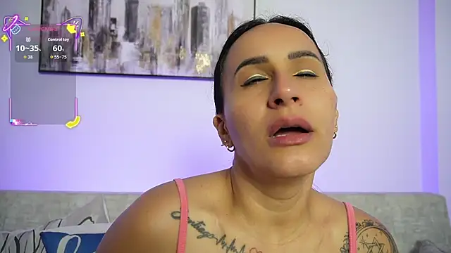 Snapshot of Sara_Charmy chatting on 09-29-25, 11:04 Sara Charmy online show from 09-29-25, 11:04