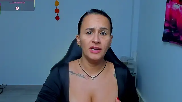 Sara Charmy online show from 05-16-26, 11:20