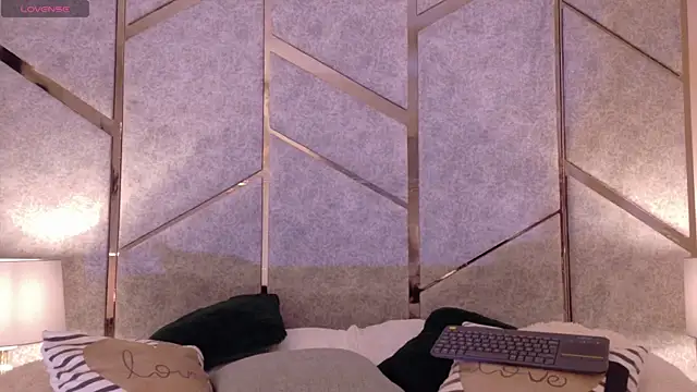 Angell-Bell- online show from 03-07-25, 09:48