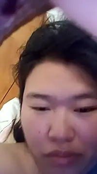 Qiuwi online show from 02-27-25, 01:59