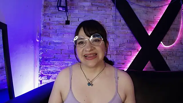 TaraTaylorr online show from 03-18-25, 02:36