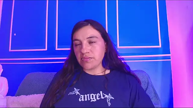 TaraTaylorr online show from 06-20-26, 11:29