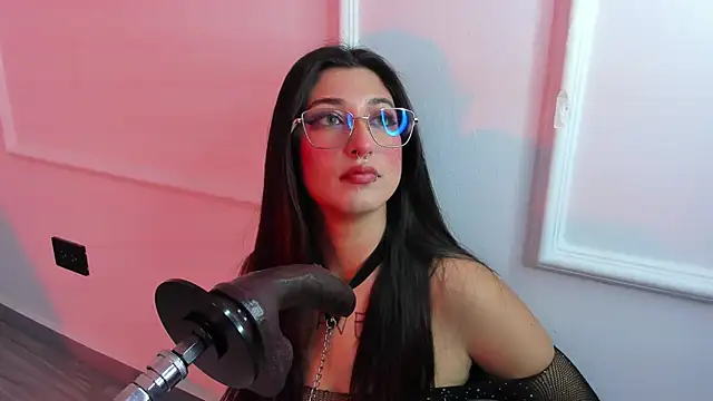 Snapshot of Gabrielakassi chatting on 09-16-25, 11:44 Gabrielakassi online show from 09-16-25, 11:44