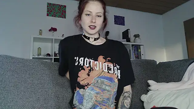 SweetSeraphine online show from 09-27-25, 04:34