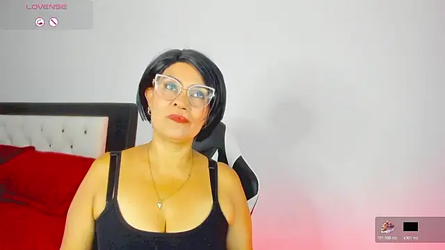 CarolinneFiotti online show from 01-11-26, 07:19