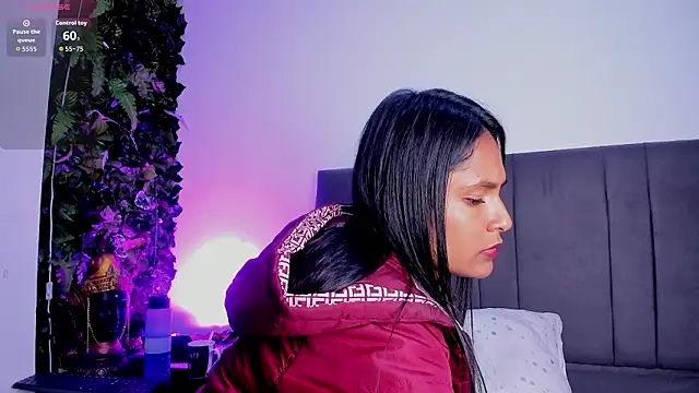 Snapshot of Fernanda_liie_ chatting on 02-26-26, 12:48 Fernanda liie online show from 02-26-26, 12:48