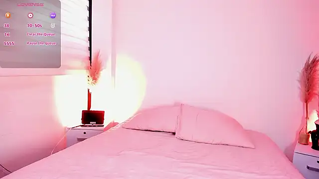 Snapshot of Fernanda_liie_ chatting on 03-26-26, 12:22 Fernanda liie online show from 03-26-26, 12:22