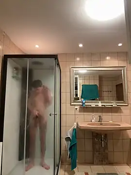 xy monkeyBigCock online show from 01-07-26, 10:01