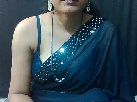 Snapshot of sugandha_bhabhi chatting on 10-10-25, 04:50 sugandha bhabhi online show from 10-10-25, 04:50