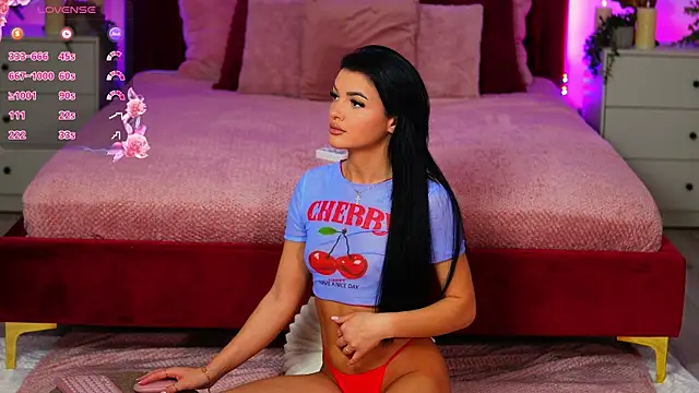 SabrinaSky online show from 05-07-26, 04:56