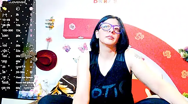 Snapshot of Alina_eve chatting on 02-27-25, 08:20 Alina eve online show from 02-27-25, 08:20