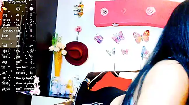 Snapshot of Alina_eve chatting on 02-28-25, 04:53 Alina eve online show from 02-28-25, 04:53