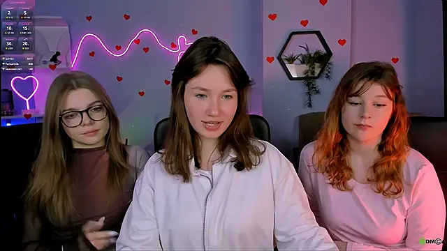 Snapshot of helli_belli chatting on 02-18-26, 08:27 helli belli online show from 02-18-26, 08:27