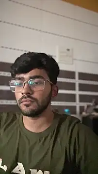 Snapshot of DoctorAlonee46 chatting on 09-29-25, 09:14 DoctorAlonee46 online show from 09-29-25, 09:14