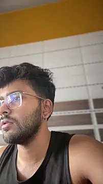 Snapshot of DoctorAlonee46 chatting on 10-24-25, 06:21 DoctorAlonee46 online show from 10-24-25, 06:21