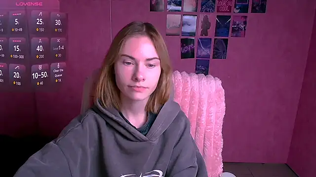 Fiona Night online show from 02-17-26, 06:32