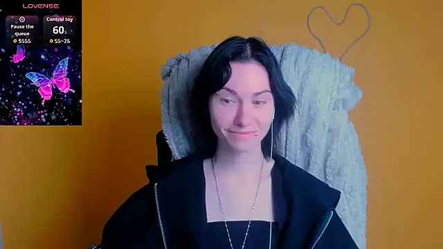 Fiona Night online show from 05-03-26, 05:24