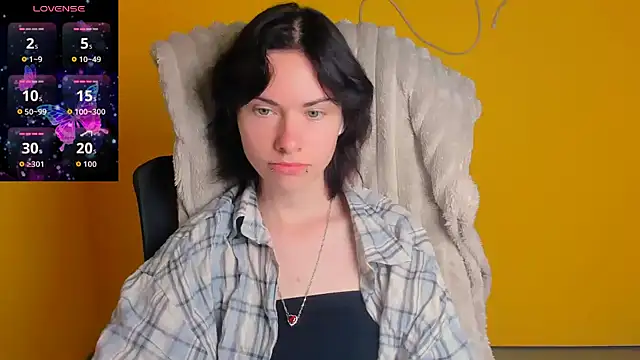 Fiona Night online show from 05-06-26, 05:14