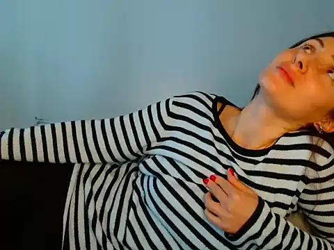 Snapshot of Irina9793 chatting on 04-14-26, 08:53 Irina9793 online show from 04-14-26, 08:53
