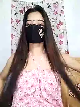 Orna-1 online show from 10-10-25, 08:41