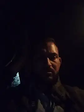 Snapshot of iurinicola chatting on 10-25-25, 08:25 iurinicola online show from 10-25-25, 08:25