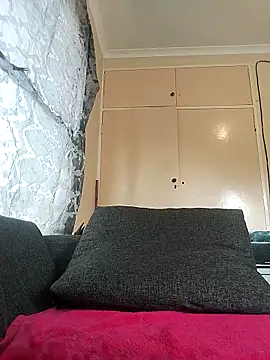 Snapshot of JuicyMilkyTizzy chatting on 10-01-25, 07:25 JuicyMilkyTizzy online show from 10-01-25, 07:25