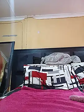 JuicyMilkyTizzy online show from 06-08-26, 11:43