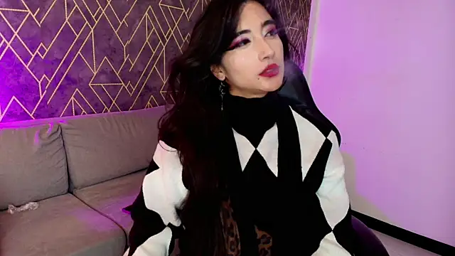 Snapshot of Tahara_Romanov chatting on 05-05-26, 03:09 Tahara Romanov online show from 05-05-26, 03:09