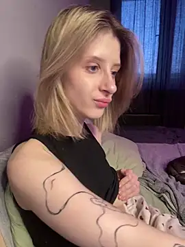 amorearte m online show from 03-09-25, 04:27