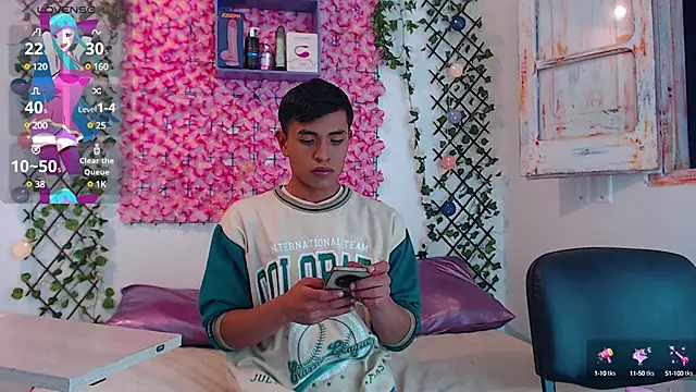 Snapshot of willians___0 chatting on 03-15-25, 02:46 willians 0 online show from 03-15-25, 02:46