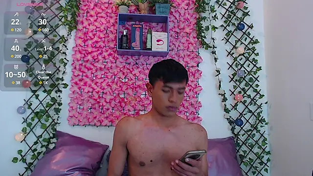 Snapshot of willians___0 chatting on 03-15-25, 06:10 willians 0 online show from 03-15-25, 06:10