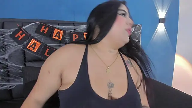 DANESKA HILLER online show from 10-25-25, 07:19