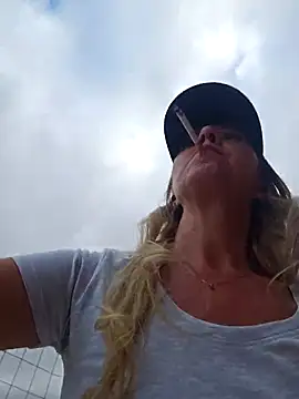 Melody73 online show from 09-23-25, 08:06