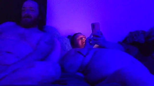 Snapshot of SpnzTnT chatting on 03-03-26, 03:45 SpnzTnT online show from 03-03-26, 03:45