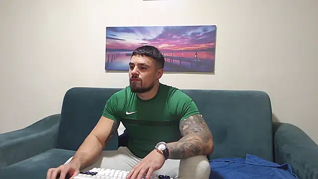 Tiberius hunk online show from 12-01-25, 05:40