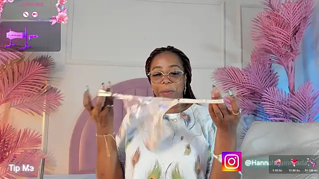 Hanaahquinn online show from 05-06-26, 11:48