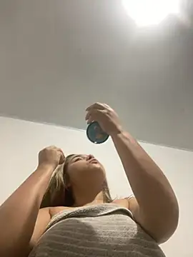 lunaxxx 69 online show from 10-12-25, 01:15