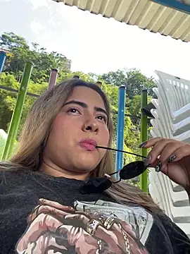 lunaxxx 69 online show from 10-14-25, 07:36