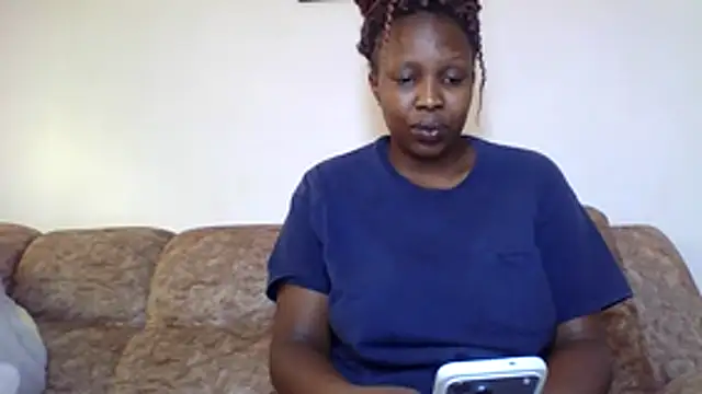Snapshot of Squirt_Goddesss chatting on 07-20-26, 02:41 Squirt Goddesss online show from 07-20-26, 02:41