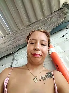 Snapshot of Sweet-Breast-Milk chatting on 03-19-25, 01:51 Sweet-Breast-Milk online show from 03-19-25, 01:51