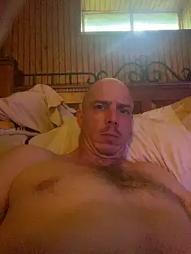 Snapshot of Mac_ThunderCock chatting on 07-18-26, 12:53 Mac ThunderCock online show from 07-18-26, 12:53