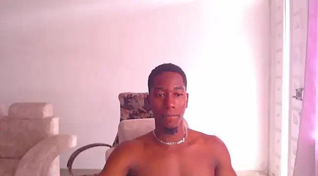 Snapshot of Dreamastercum_ chatting on 03-05-25, 07:38 Dreamastercum online show from 03-05-25, 07:38