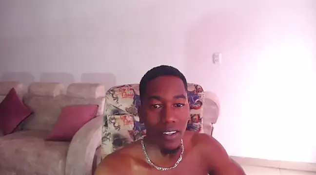 Snapshot of Dreamastercum_ chatting on 03-14-25, 04:30 Dreamastercum online show from 03-14-25, 04:30